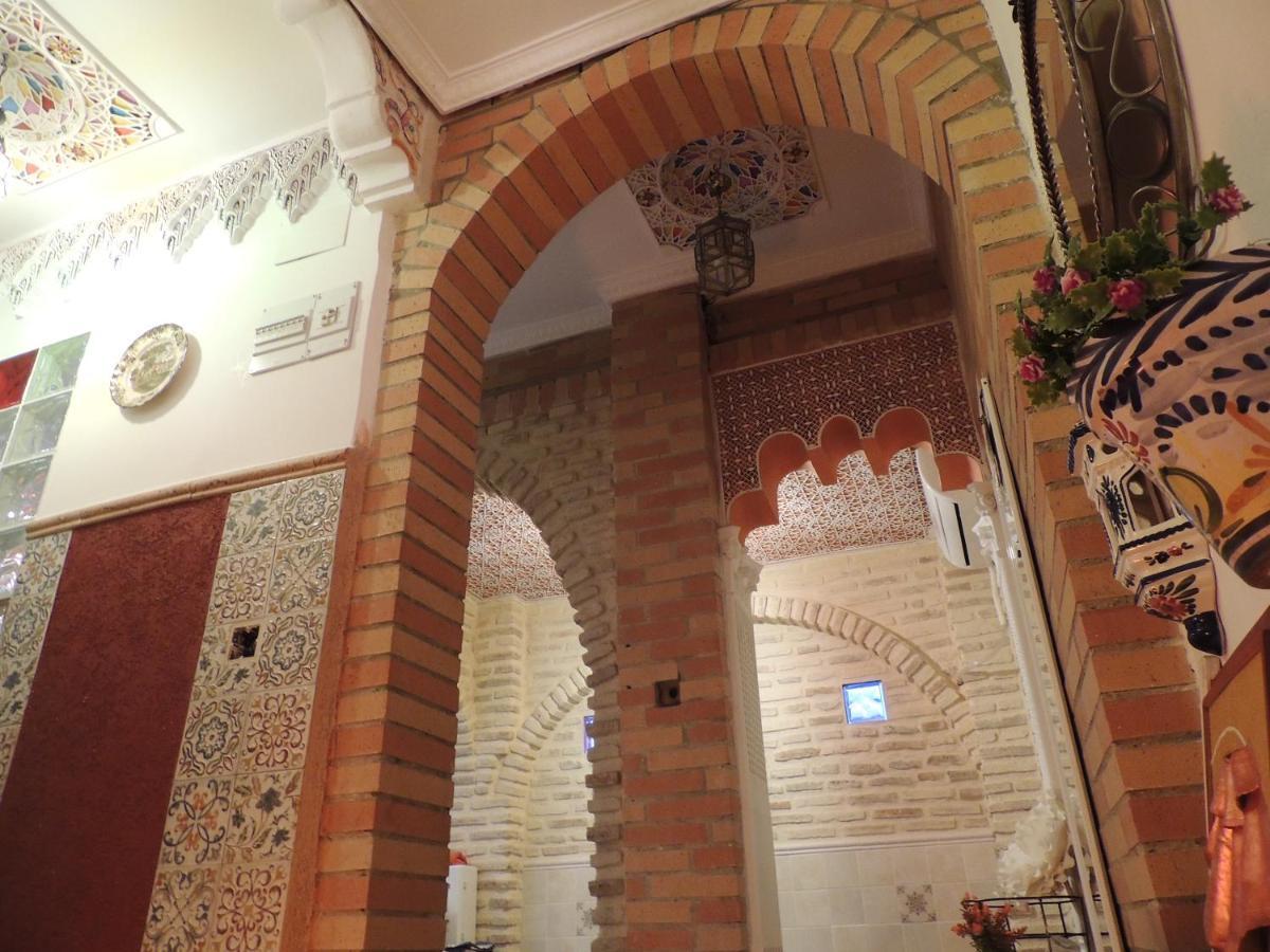 Casa Marhaba - Welcome Sevilla Bagian luar foto