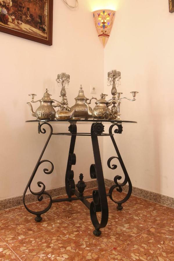Casa Marhaba - Welcome Sevilla Bagian luar foto