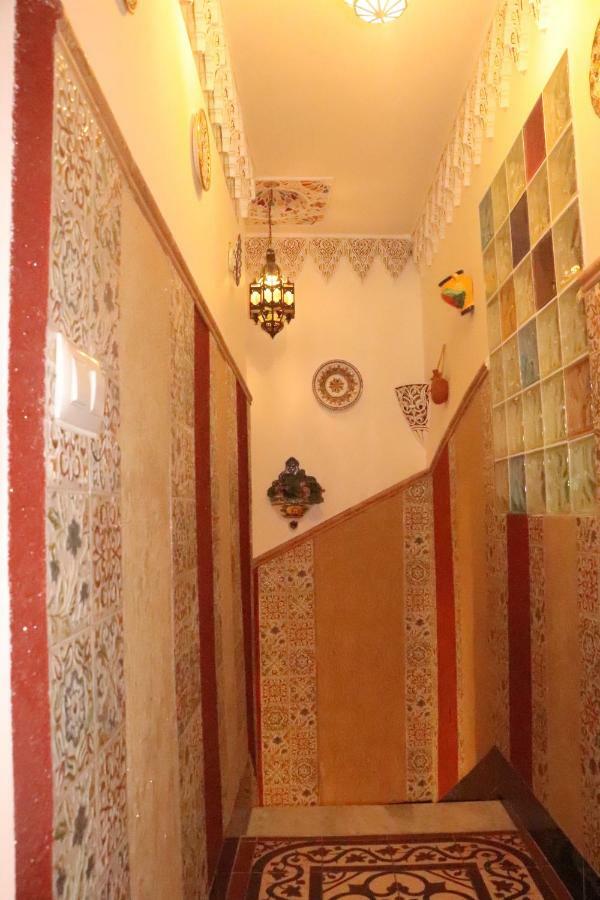 Casa Marhaba - Welcome Sevilla Bagian luar foto