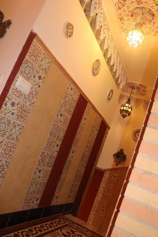 Casa Marhaba - Welcome Sevilla Bagian luar foto