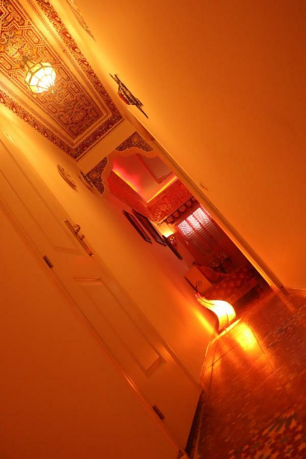 Casa Marhaba - Welcome Sevilla Bagian luar foto