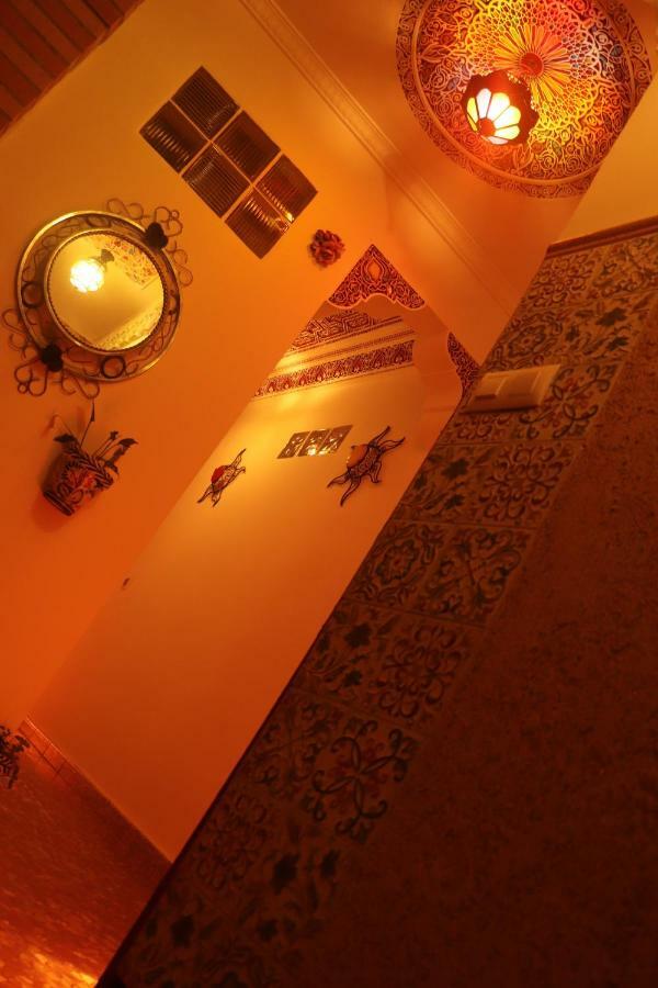 Casa Marhaba - Welcome Sevilla Bagian luar foto